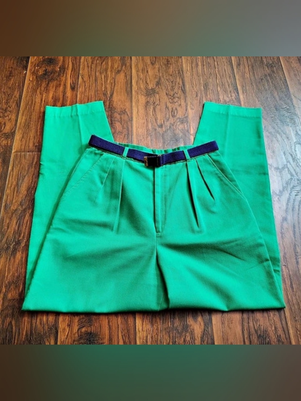 Vintage 90s Palmettos pleated green pants with blue belt Size S